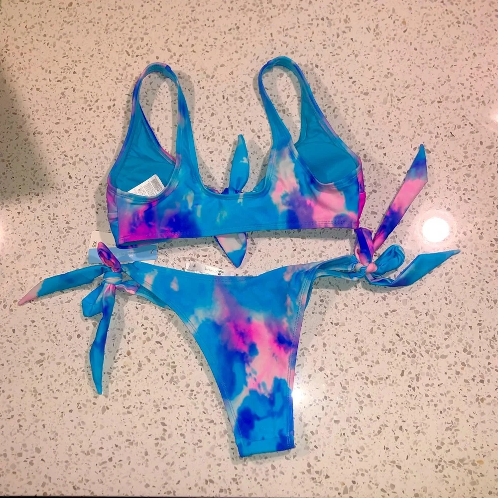 Cupshe Carmen Tie-Dye Self Tie Bikini - Picture 3 of 7